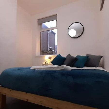Spacious 4 Bedroom, Free Netflix, Central Location Cardiff Kültér fotó
