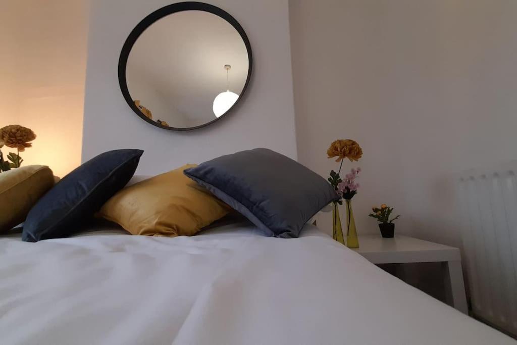 Spacious 4 Bedroom, Free Netflix, Central Location Cardiff Kültér fotó